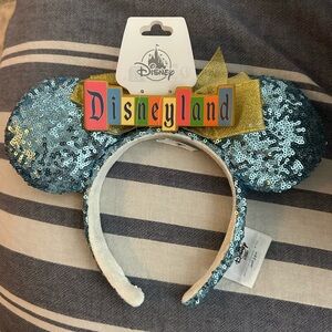 Disneyland Blue Sequin Minnie Mouse Ears